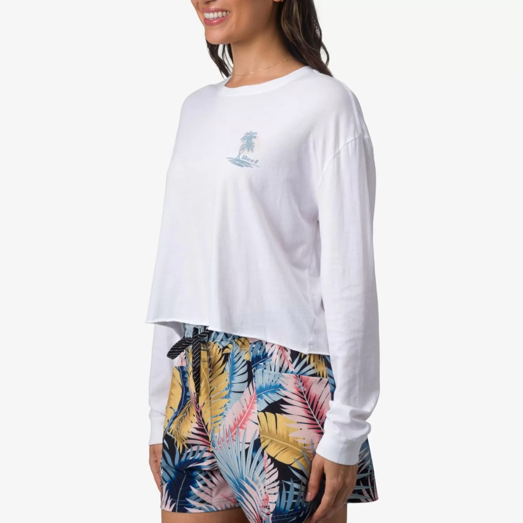 Women REEF T-Shirts>Dreamisle Long Sleeve Crop T-Shirt
